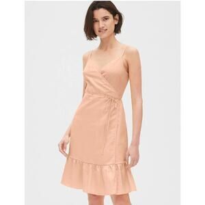 GAP Ruffle Cami Wrap Dress in a Linen Blend in Peach. Size M